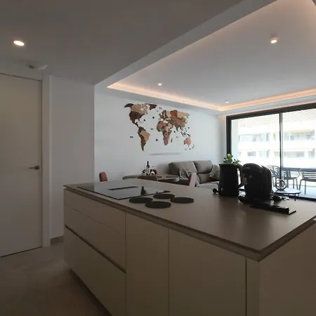Happy Travel Jade Tower Apartment *